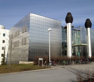 Середня та вища освіта за кордоном