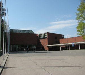 Середня та вища освіта за кордоном